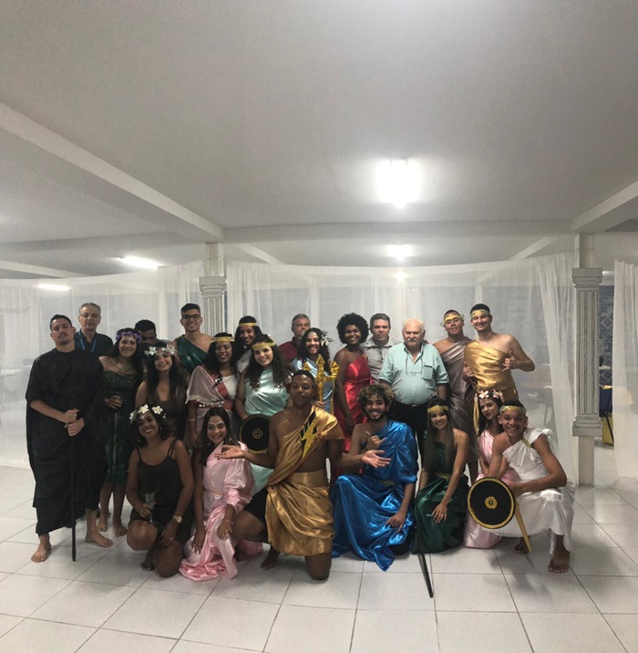 Peça teatral realizada pela turma de administração.